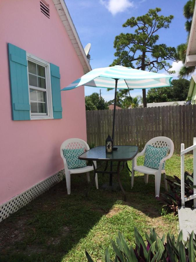 Pelican Island Cottages Sebastian Buitenkant foto